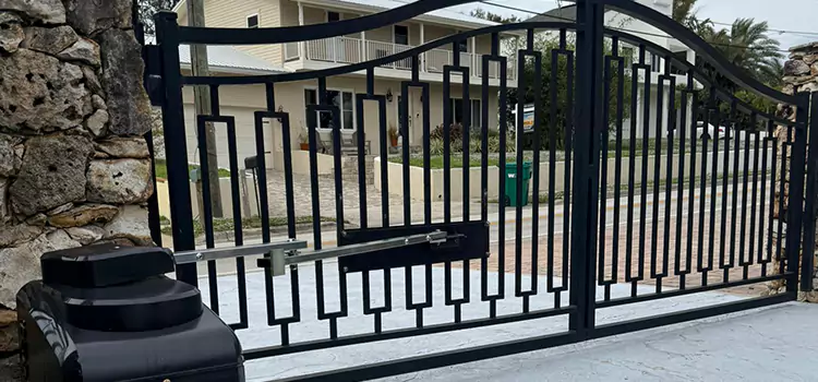 Swing Gate Opener with Keypad Roanoke